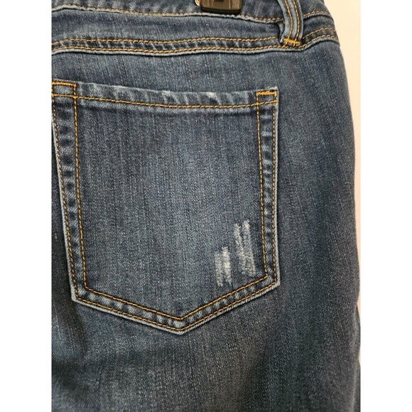 Womens CAbi Jeans Sz 8 Slim Leg Boyfriend Distressed Denim 3045 - Picture 5 of 13